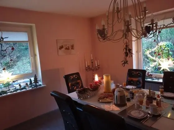 Gästezimmer Haus Talblick - Yerinde Yemek
