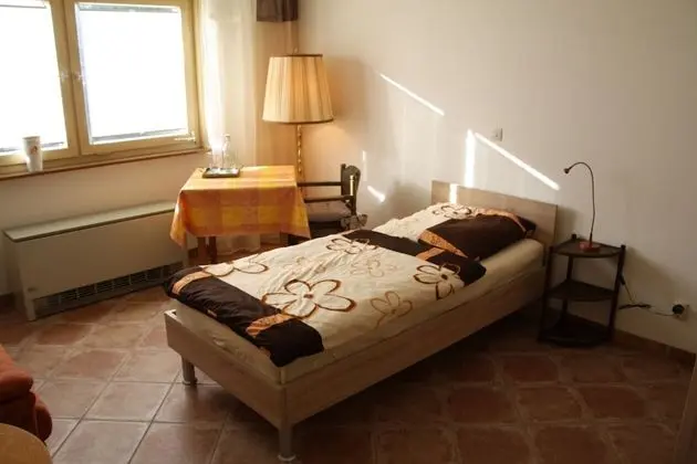 Gästezimmer Lußhardthof - Oda