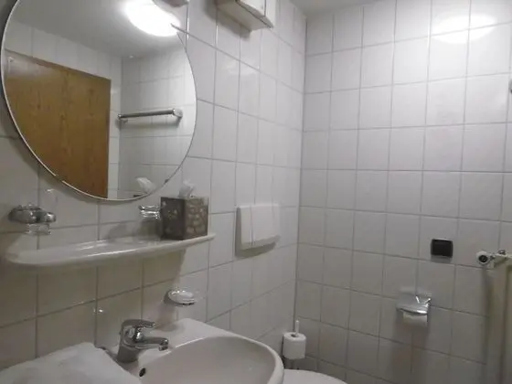Gasthaus Metzgerei Zur Linde - Banyo Tipleri