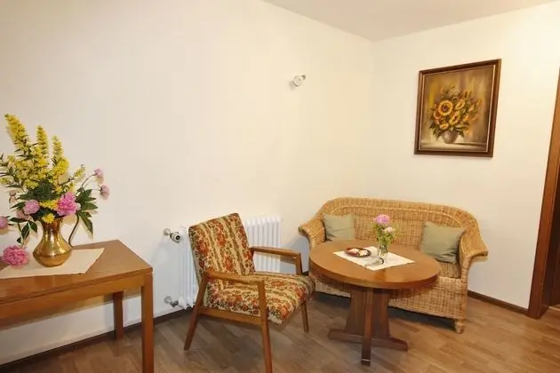 Gasthaus Metzgerei Zur Linde - İç Mekan