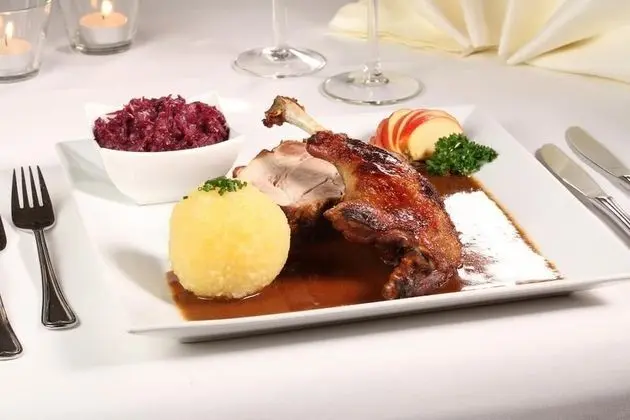 Gasthaus Schwan - Yerinde Yemek
