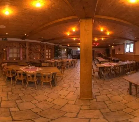 Gasthaus Weingast - Yerinde Yemek