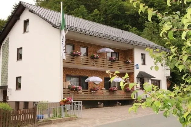 Gasthof - Pension 'Zur Dorfschänke'