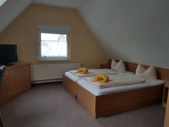 Gasthof & Pension Zur Friedenseiche - Oda