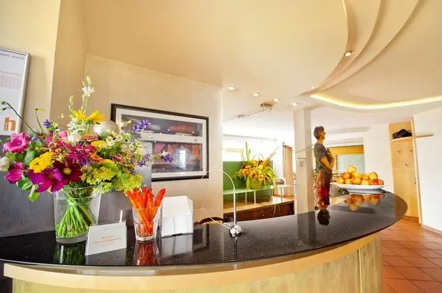 Hotel Gasthof Raab - Lobi