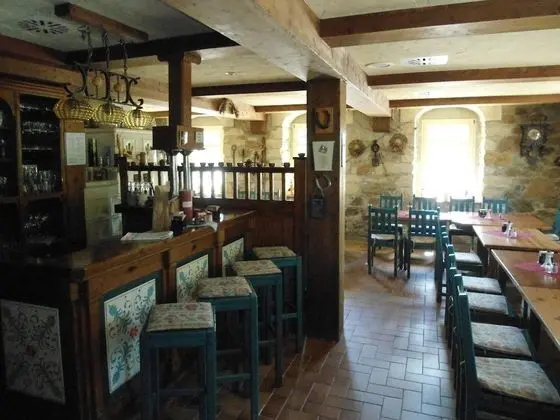 Gasthof und Landhotel Zur Ausspanne - Yerinde Yemek