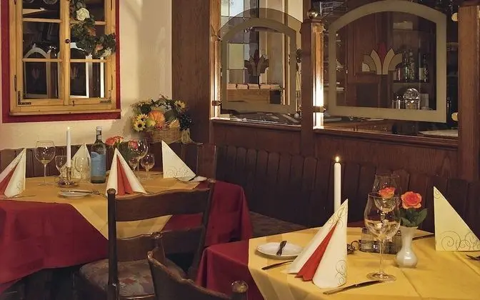 Gasthof Zum Siegburger - İç Mekan