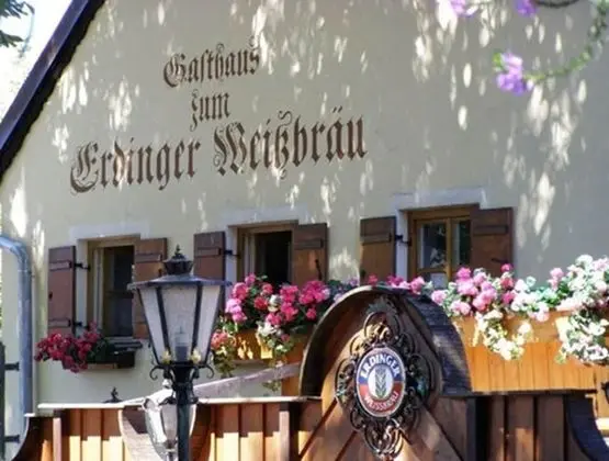 Hotel & Gaststätte zum Erdinger Weißbräu - Dış Mekan