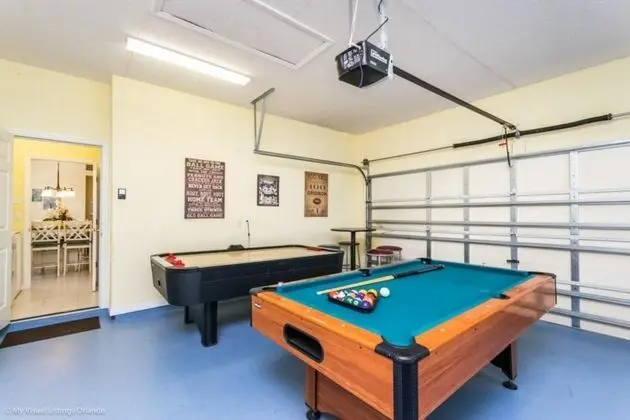 Gated Community Private Pool and Game Room 137 - Oda