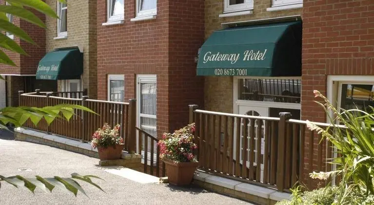 Gateway Hotel
