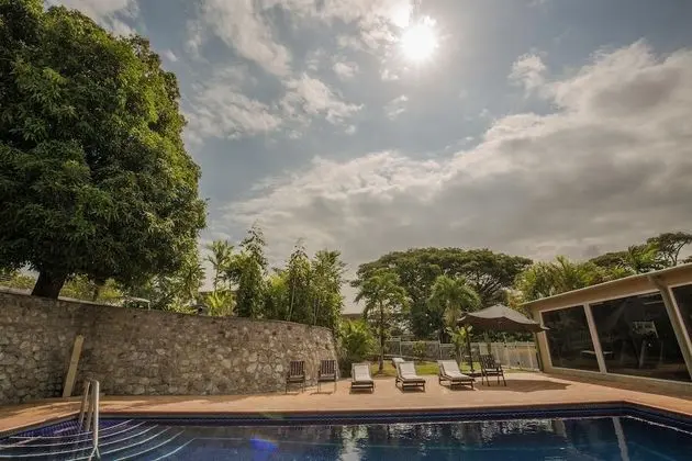 Gateway Hotel - Havuz