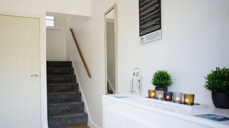 The Gathering Chester 1 Sleeps 14 Very Close to City Centre Racecourse Within Walls - İç Mekan