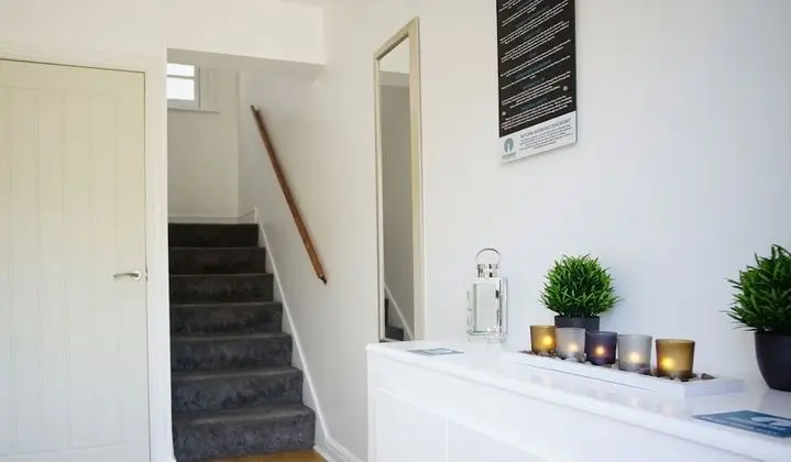 The Gathering Chester 3 Sleeps 14 Very Close to City Centre Racecourse Within Walls - İç Mekan
