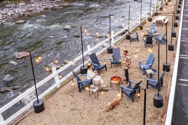 Gatlinburg River Inn - Dış Mekan