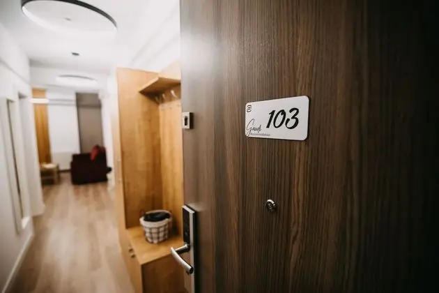 Gaudi Accommodation - Lobi