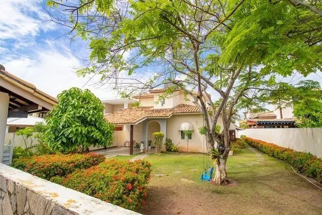 GB40 Excelente Casa 4 Suítes Guarajuba