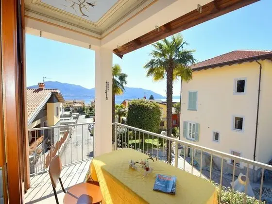 Village Apartment in Cannero Riviera With Balcony
