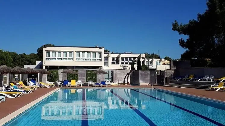 Village Club de la Grande Baie - Havuz