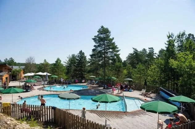 Village Huttopia Lanmary - Havuz