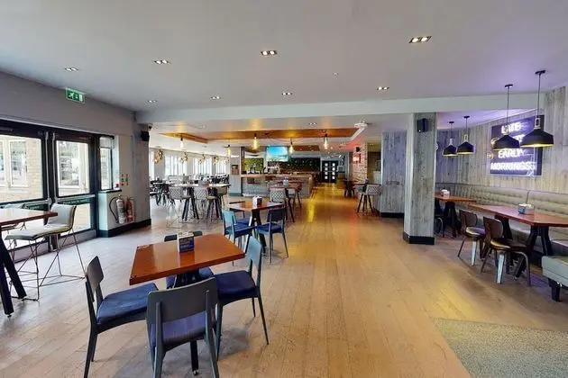Village Hotel Maidstone - Yerinde Yemek