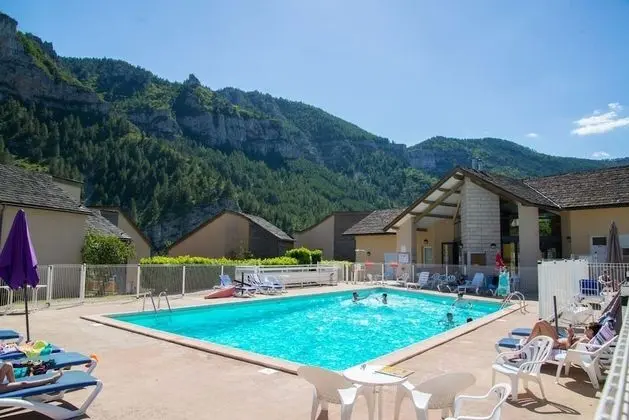 Village vacances de blajoux Quézac - Havuz