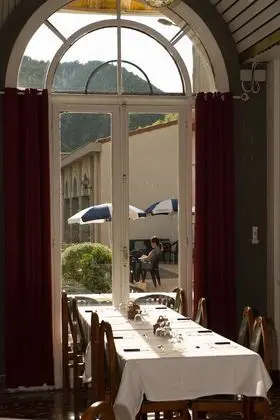 Village Vacances Le Richelme - Yerinde Yemek