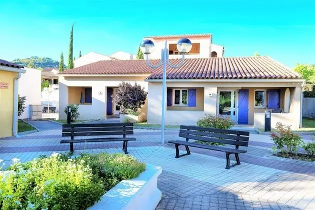 Village vacances Léo Lagrange Montbrun - Dış Mekan