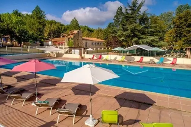 Village Vacances les Bories - Dış Mekan