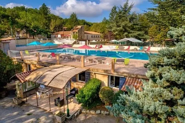 Village Vacances les Bories - Lobi