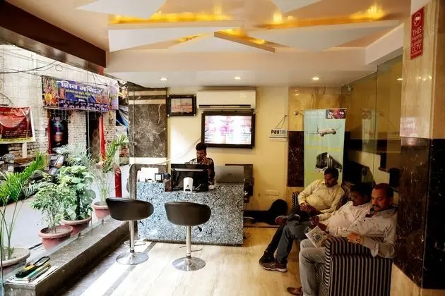 Hotel Geetasaar - Yerinde Yemek