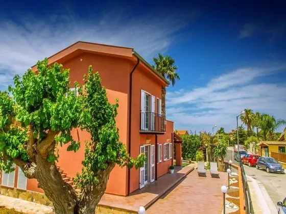 Gelso Bianco Apartments - Dış Mekan