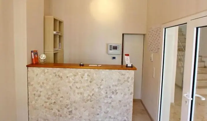 Hotel Gemini - Lobi