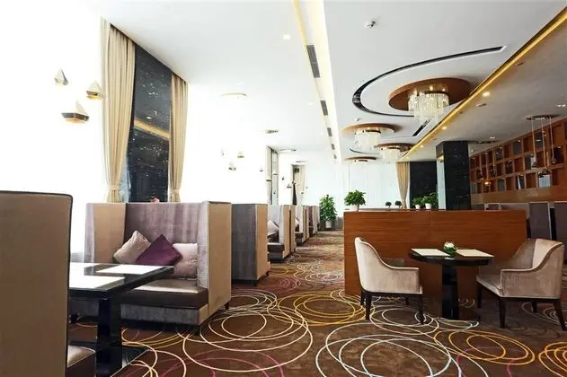 Gems Cube International Hotel Shenzhen - Yeme / İçme