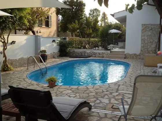 Gens Mundi B&B - Havuz
