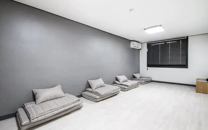 Geoje Hotel Deluxe and Guest House