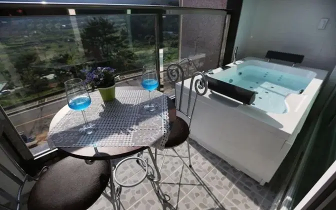 Geoje Island Casa Di Mares Spa Pension