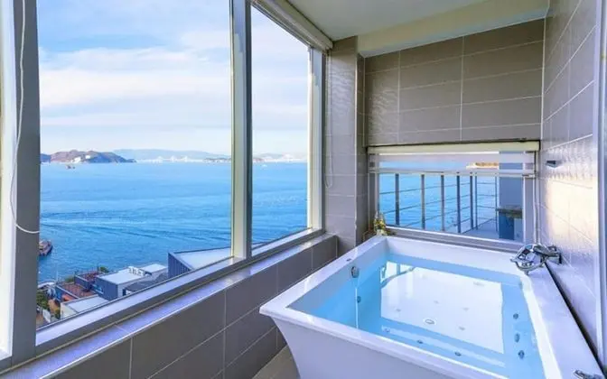 Geoje Island House Pension - Oda