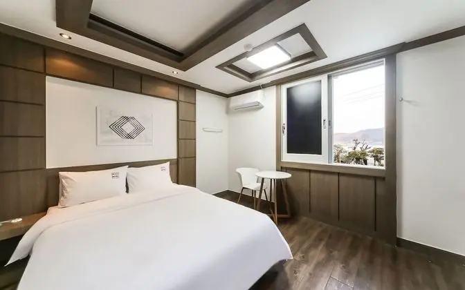 Geojedo Branch Cell Phoenix