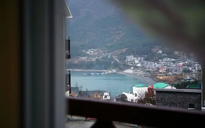 Geojedo Daltteunbawi Pension