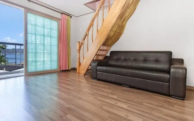 Geojedo Evergreen Pension - Oda
