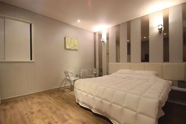 Geojedo Jangseungpo H