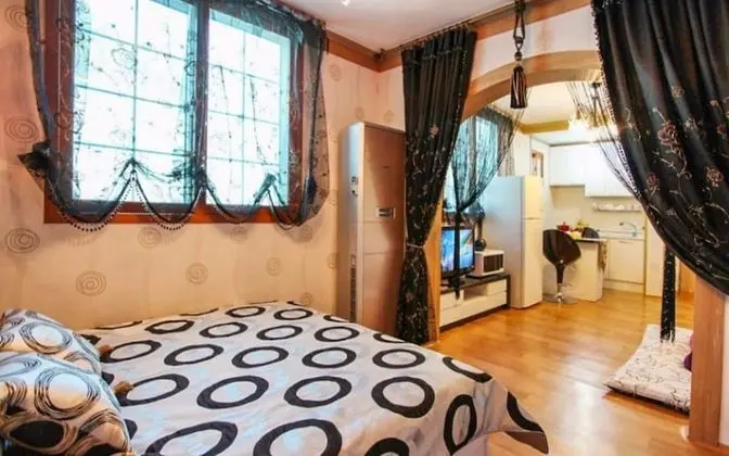 Geojedo White Pension - Oda