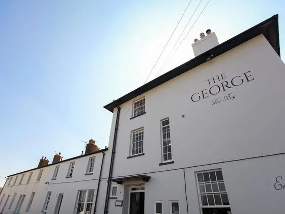 The George - Dış Mekan