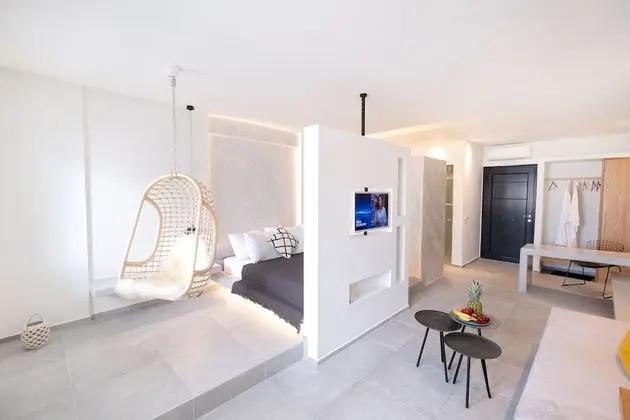 George & Joanna Suites