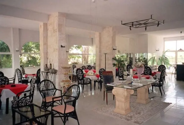 Villa George