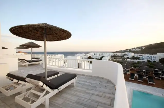 The George Hotel - Manzara / Peyzaj