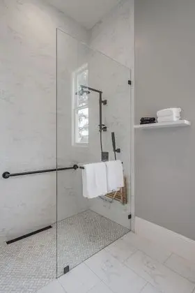 The George - Banyo Tipleri