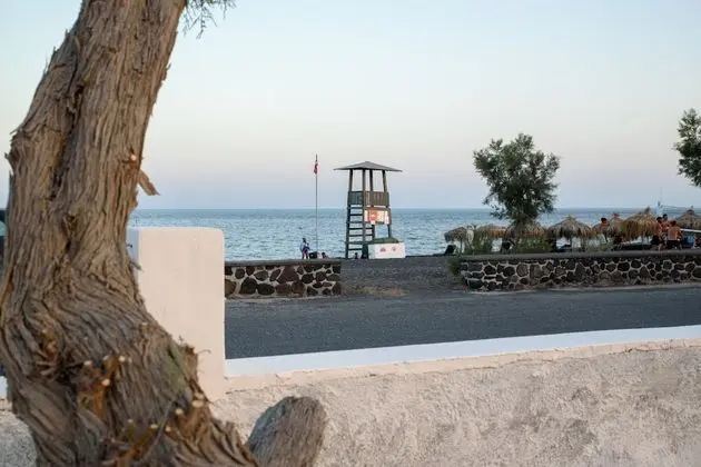 Villa George Santorini - Plaj
