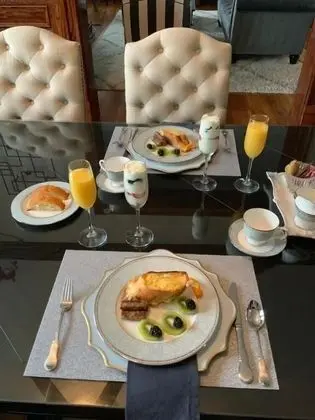 George Washington Wood Bed & Breakfast - Yerinde Yemek