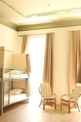 Georges Hostel & Café - Oda